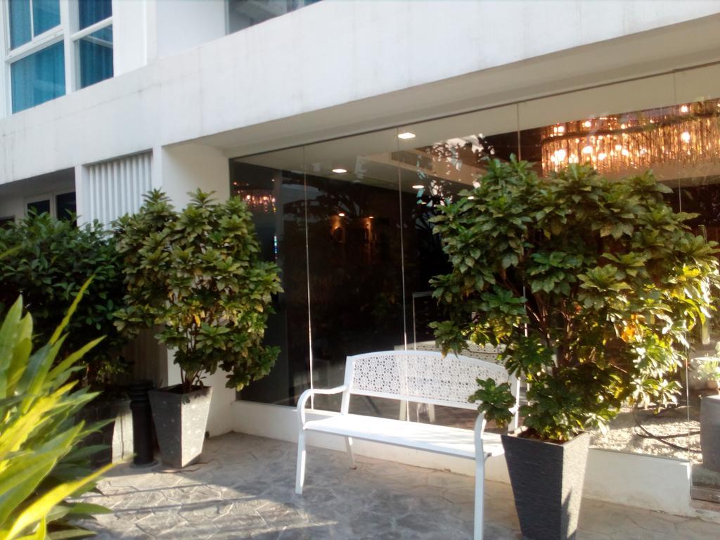 Serenity Wongamat Apartments Pattaya Dış mekan fotoğraf